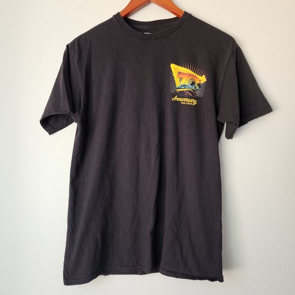 In-N-Out, T-Shirt 70 Anniversary Collection, Size M, 100% Cotton, Casual, Fun. - Picture 2 of 7